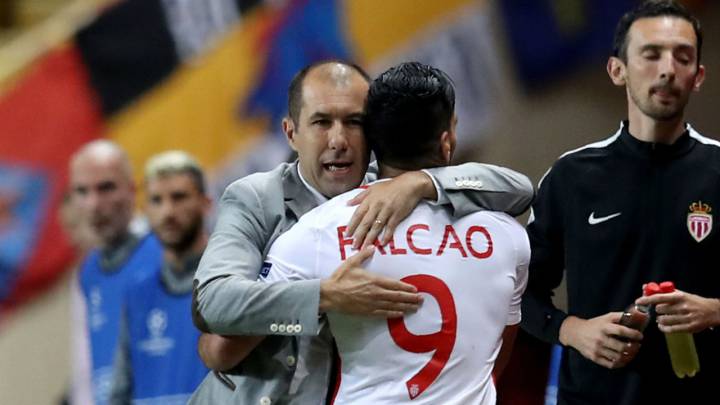 Mónaco despidió a Leonardo Jardim, un técnico que siempre apoyó a Falcao, que le dio la confianza y le dio el liderazgo del equipo. Juntos fueron campeones