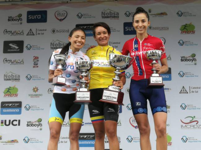 El podio final de la Vuelta a Colombia femenina