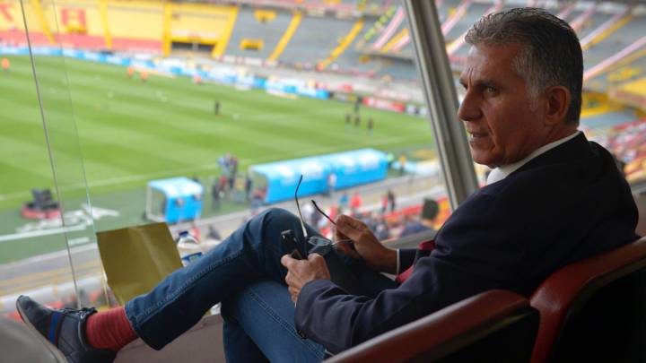 Carlos Queiroz, técnico de la Selección Colombia, visitó el estadio El Campín por primera vez en el encuentro por la Liga Águila I entre Santa Fe y Tolima