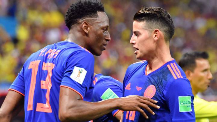 Yerry Mina y James Rodríguez celebran el primer gol de Colombia en el partido ante Polonia en el Mundial de Rusia 2018