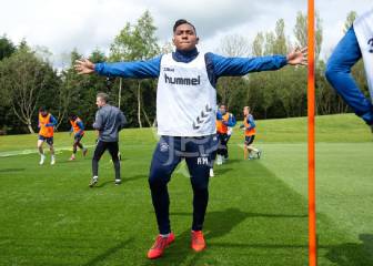 En Rangers esperan que Morelos mejore la disciplina