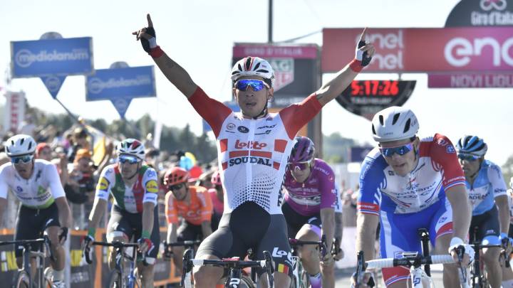 Caleb Ewan gana la etapa 11 del Giro de Italia y Superman López sigue como el mejor colombiano.