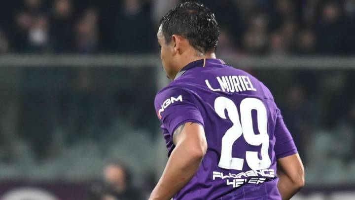 Luis Fernando Muriel en partido con Fiorentina por la Serie A