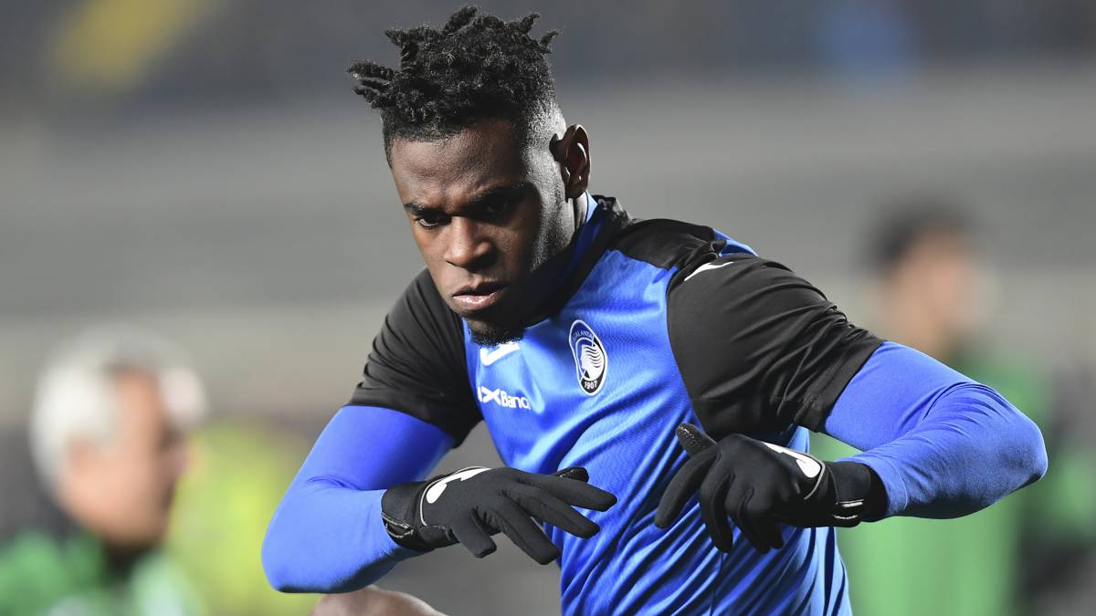 DT de Atalanta asegura que Duván Zapata se quedará - AS ...