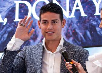 Napoli mantiene la esperanza de fichar a James