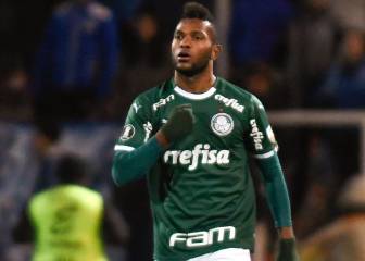 Borja podría dejar Palmeiras y llegar al Porto de Díaz y Uribe