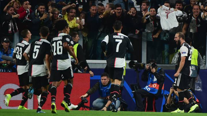 Gran partido de Cuadrado en goleada de la Juventus
