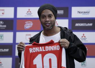 En imágenes: Presentación de Ronaldinho en Bogotá