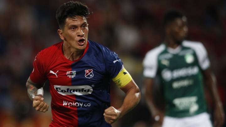 Germán Cano celebra su gol contra el Deportivo Cali en la final de la Copa Águila 2019