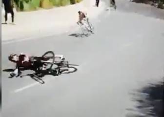 Egan Bernal y su fuerte caída en los Nacionales de Ruta