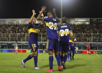 Villa cierra la goleada de Boca, que sigue en pelea por el título