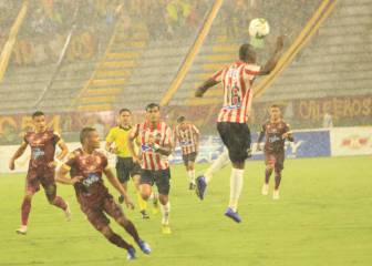 Oficial: Se suspende el partido por fuertes lluvias en Ibagué