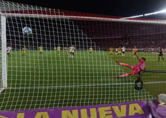 Juanfer Quintero le devuelve la vida a River en el Monumental