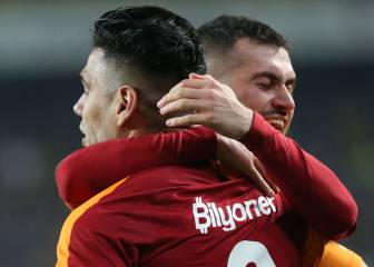 Falcao hace soñar a Galatasaray con el título