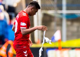 Sutton cuestiona decisión de Gerrard con Alfredo Morelos