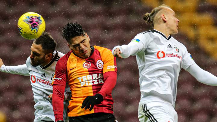 Falcao y Galatasaray dejan escapar una buena opción