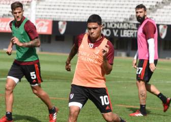 Juanfer, Borré y Carrascal, a entrenar en casa
