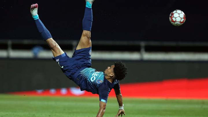 Luis Díaz vuelve en la derrota del Porto ante Famalicao
