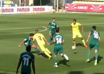 Ostentosa jugada de Cazorla para que Bacca defina solo