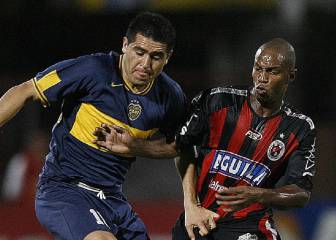 Bustos y la semi Boca-Cúcuta: El árbitro, la niebla, Riquelme...