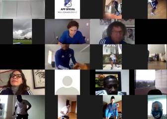 Millos celebra su cumpleaños en entreno virtual con hinchada