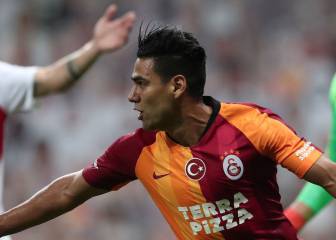 Falcao anota con Galatasaray, pero sale con molestia
