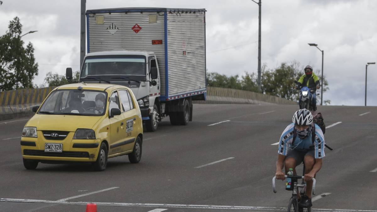 Festivo Hoy En Colombia Cuando Es El Siguiente Y Que Puentes Quedan As Colombia