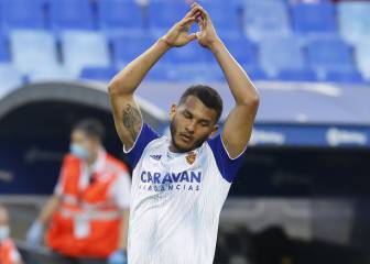 El fusil de Luis Suárez hace al Zaragoza colíder