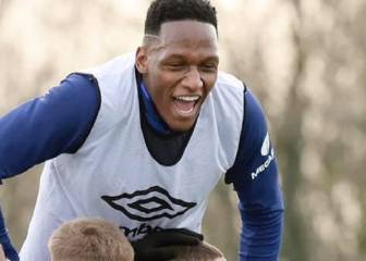 Yerry Mina vuelve a prácticas tras estar un mes lesionado