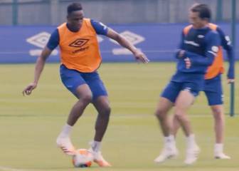 Yerry Mina regresa a las prácticas con Ancelotti