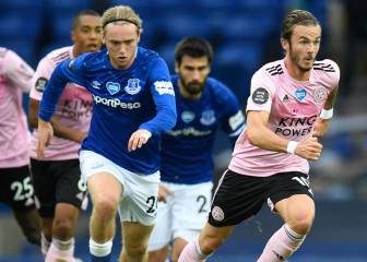 Mina vuelve y Everton vence a Leicester