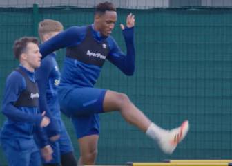 Yerry Mina inicia a preparar el partido contra Tottenham