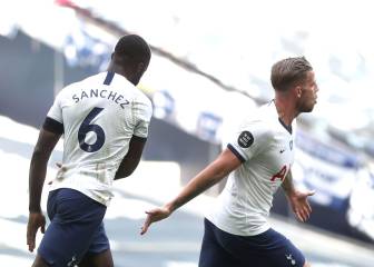Buen trabajo de Davinson en la remontada del Tottenham