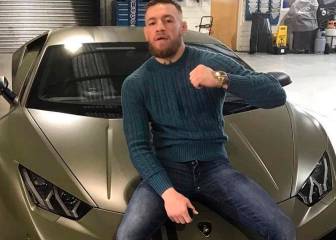 McGregor muestra por su dentro Lamborghini