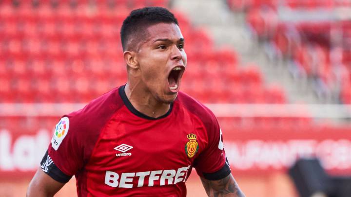 Osasuna Se Interesa En El Cucho Hernandez As Colombia