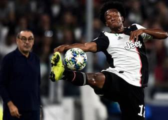 Cuadrado se queda sin DT: Juventus despide a Sarri