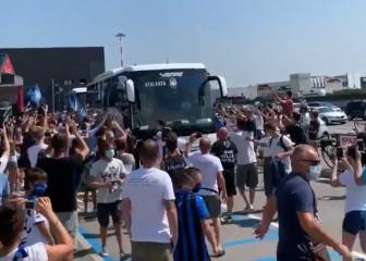 El gran recibimiento al Atalanta en Bérgamo tras su eliminación