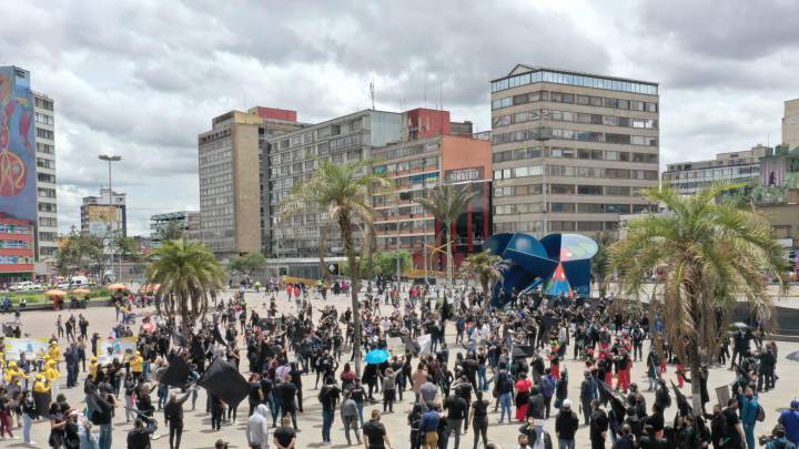 Modelo de rotación comercial en Bogotá: cómo funciona y cuándo empezaría