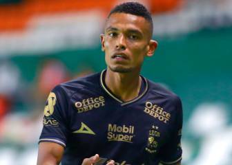 Tesillo, primera opción para Boca si se marcha Izquierdoz