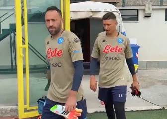 Ospina de cumpleaños: Así lo recibe el Napoli en la práctica