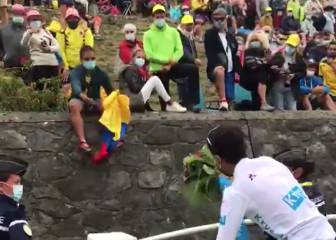 El detalle de Egan Bernal con un colombiano en el Tour