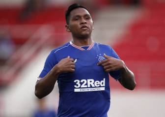 Gerrard se rinde a Morelos tras su doblete en Europa League