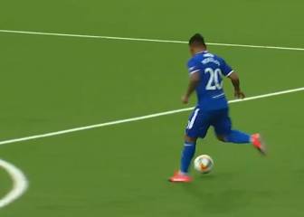 Morelos sella su gol número 20 en competiciones europeas