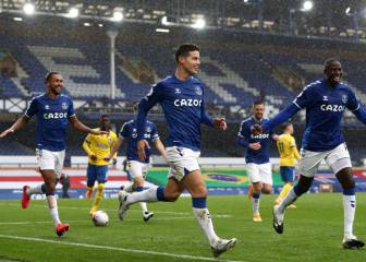 En imágenes el doblete de James y el gol de Mina