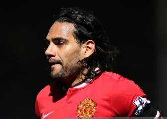 En Inglaterra comparan fichaje de Cavani con el de Falcao