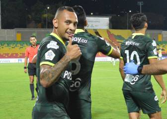 Jarlan, feliz junto a Arango y el Rifle: 
