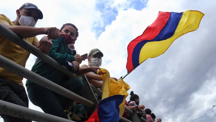 Curva del coronavirus en Colombia hoy, 19 de octubre: ¿Cuántos casos y muertes hay?