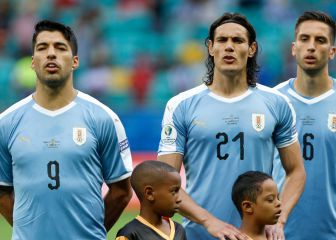 Suárez y Cavani comandan la lista de Uruguay ante Colombia
