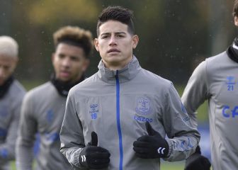 La práctica de James antes de enfrentar al Manchester United