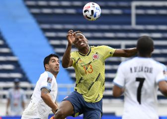 Uruguay golea a Colombia en el Metropolitano